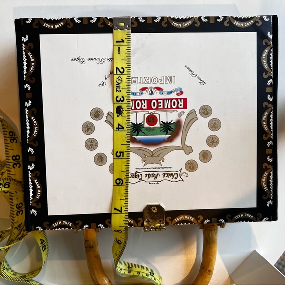 Romeo Roma Vintage Style Cigar Box Purse Patterned Floral Back Rainbow Flowers - Picture 11 of 13